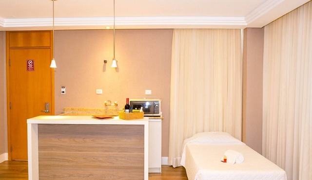 Relaxing & Breathable Suite at Central Curitiba