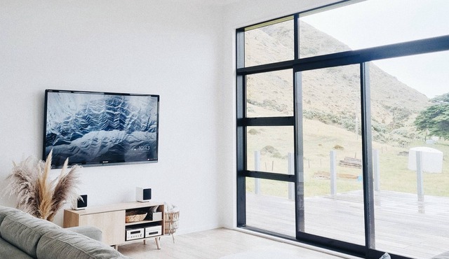 Relaxing coastal get-away at Cape Palliser