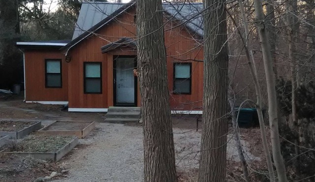 Relaxing Cottage on the Woods!