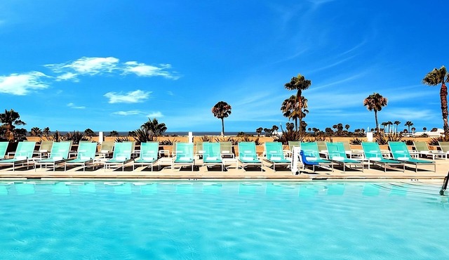 Relaxing Hideaway in Redondo Beach! Pet-Friendly, Balcony, Near Clark Stadium