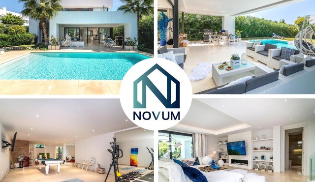 Remarkable 5-BDRM Villa - Heated POOL & GYM