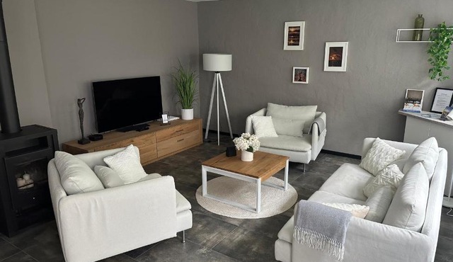 Remise-Berlin-Grünau your cozy and comfortable home to stay for up to 6 people between Müggelsee and Berlin city