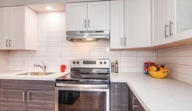 Remodeled 5 beds home for Monthly & Longer Stay