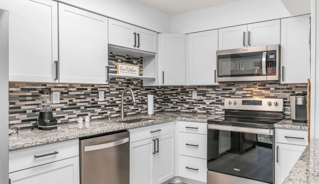 Remodeled first floor Tropic Schooner unit