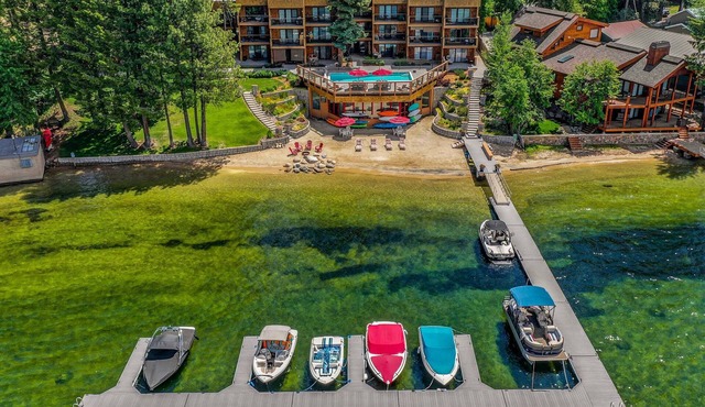 Remodeled Lakefront Studio with Beach Access and Seasonal Community Pool