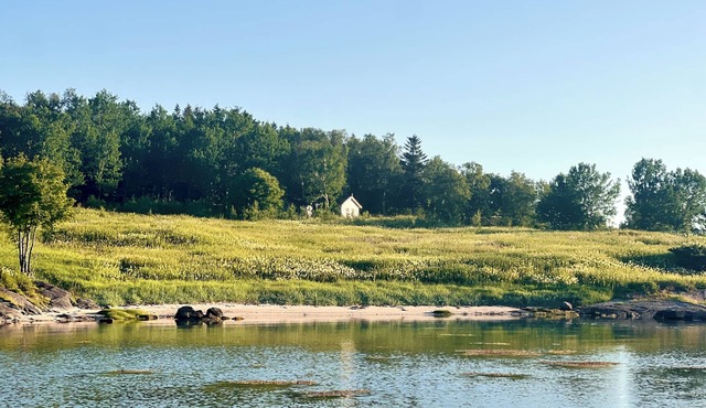 Remote & Charming Island Getaway in a Norwegian Cottage w/Boat & hidden Beaches