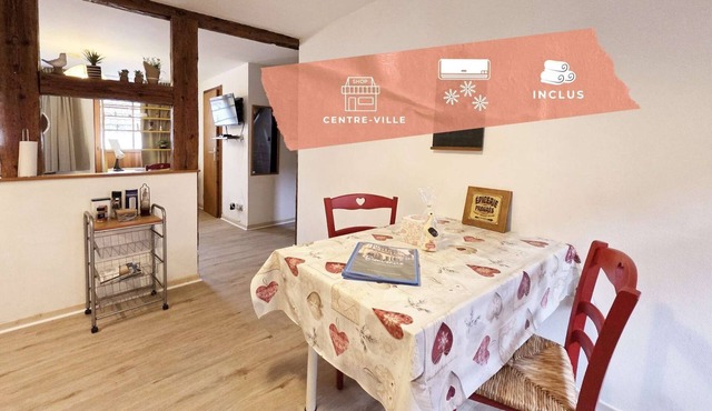 Rempart - Large studio in the centre of the village