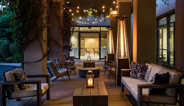 Renaissance Walnut Creek Hotel