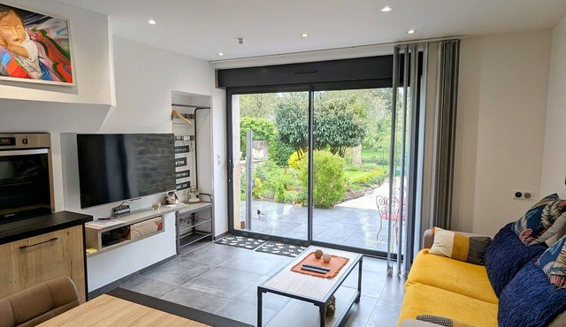 Renovated apartment with sunny terrace and parking in Pierrefitte-sur-Aire
