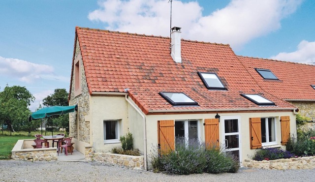 Renovated stone barn in a quiet natural setting outside the fishing village of Boulogne-sur-Mer.
