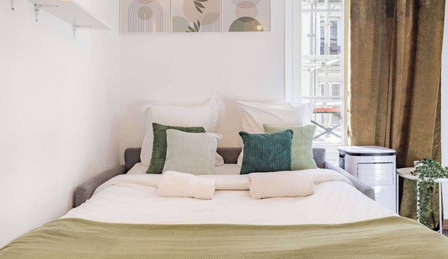 Renovated studio 2 pers Bastille