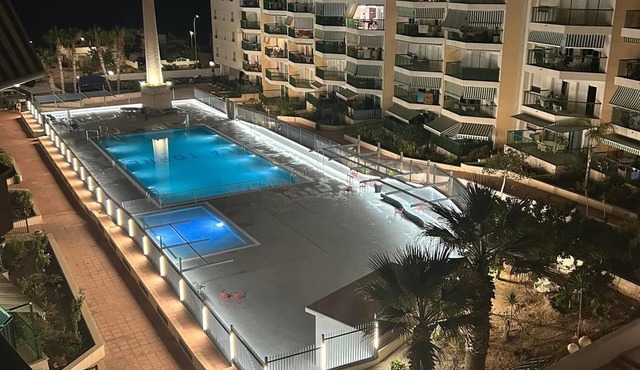 Rental of a luxury apartment, 3 bedrooms with sea view.