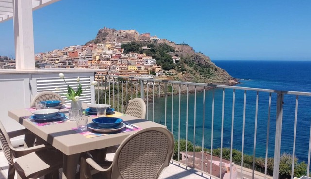 RentalsModern Castelsardo - View to the Sea Apartme