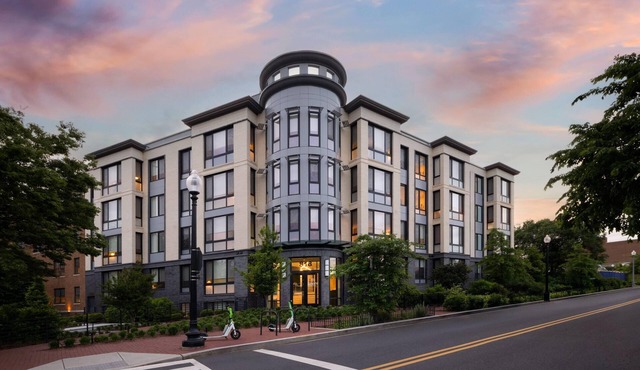Reside Navy Yard, a Wyndham Residence