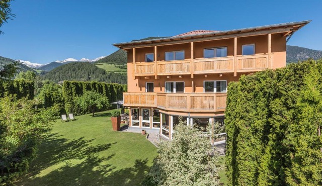 Residence-Garni Haus Tschenett