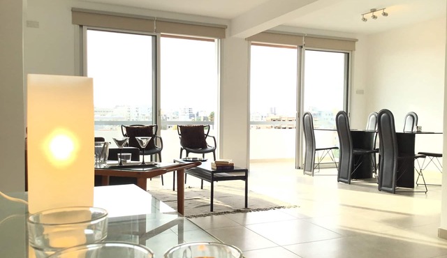 RESIDENCE ONE