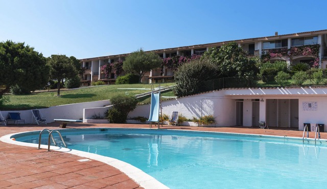 Residence Pinnetta - 4-seater apartment with free pool and WiFi
