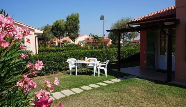 Residence Rosa dei Venti Bungalow Mezzogiorno for 4 persons