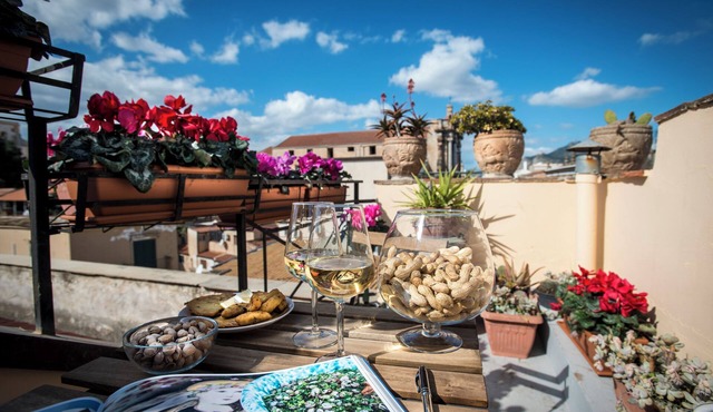 Residence Torremuzza - Charming House In The Heart Of Palermo With Lovely View