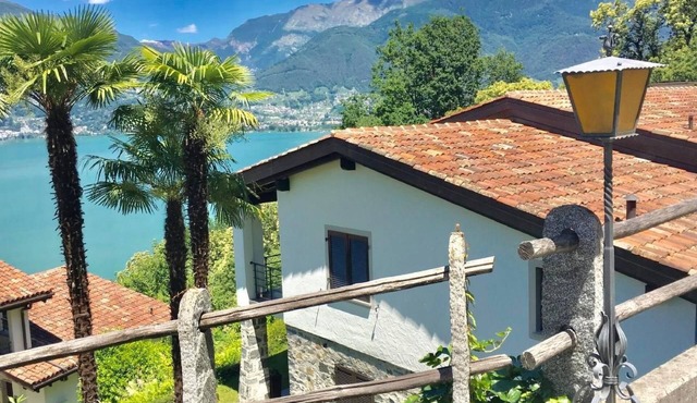 Residenza Viramonte - Casa Elena, Wohnung 46 by Interhome