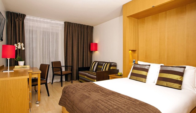 Residhome Apparthotel Paris Massy