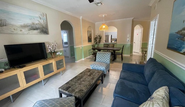 Resort Access Windsor Hills Ground Floor Beds for 8