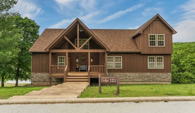 Resort Cabin! Fireplace, Waterfront and Waterview | 122