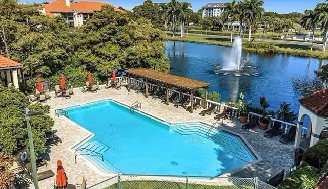 Resort Living- 3 BR escape in Clearwater/St Pete + all amenities! 90 day min