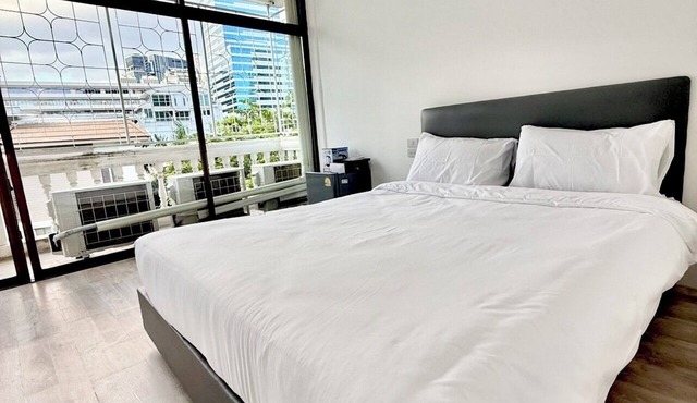 Rest Inn Silom