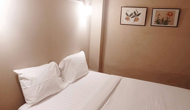 Rest INN Yaowarat