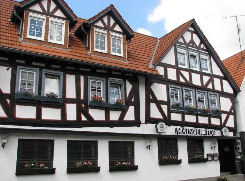 Restaurant/Pension Mainzer Tor