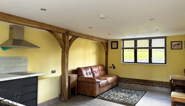 Restful Break Apartment close to Hiking Park & Chislehurst Caves - Badger