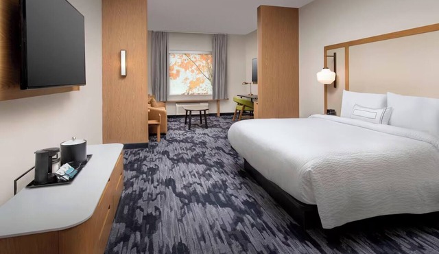 Restful & Clean Stay in 4 Executive Suite – Close to MIA & CityPlace Doral