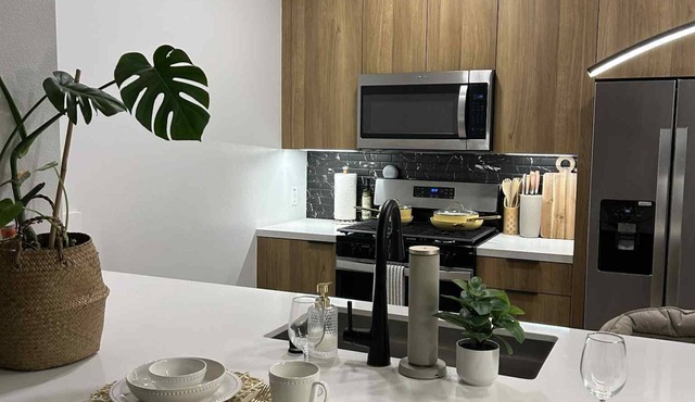 Retreat Home, kitchen island, LUX amenities