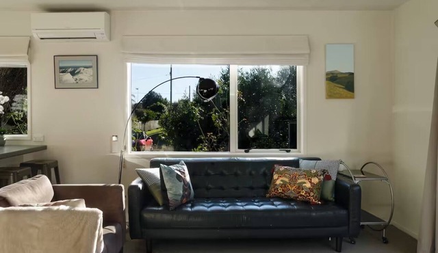 Retreat in Mangere Bridge