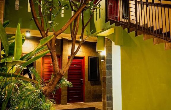 Rhiz Guest House Tebet