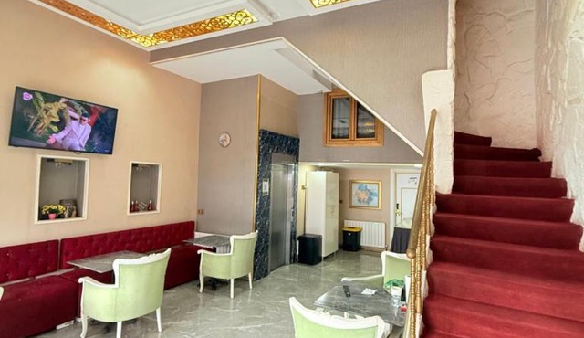RHYTHM HOTEL