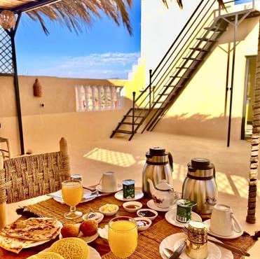 Riad Dar Sahara - Panoramic Rooftop & Outdoor Shower