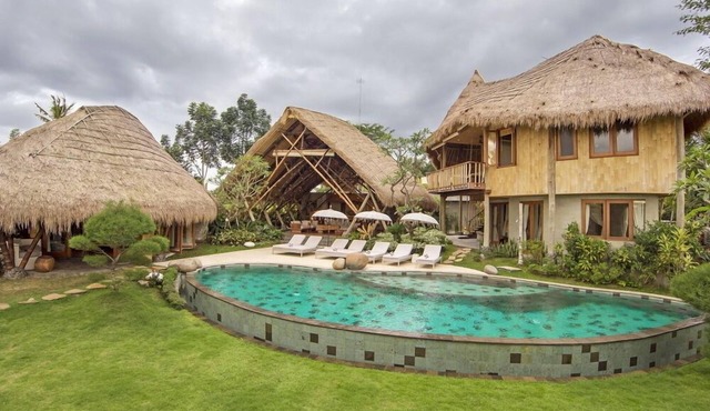 Rice Field View, 5BR Villa Located In Ubud! - 4Min Drive To The Monkey Forest!