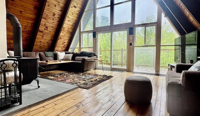 Ridgeline A-Frame, close to Smugglers Notch and Stowe with amazing views!
