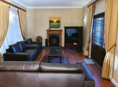 Ringwood Villa