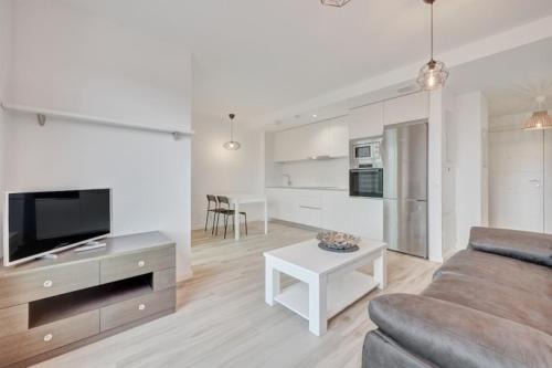 Ripa 2 by Clabao