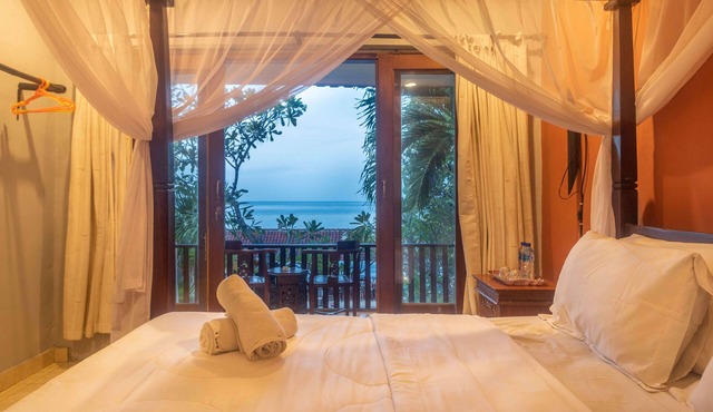 Rising Star Dive Resort