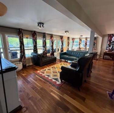 Rising Sun Rustic Retreat