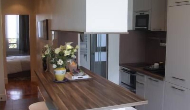 'Rive Gauche', 2 steps from Paris, with Garden 'Like at Home'