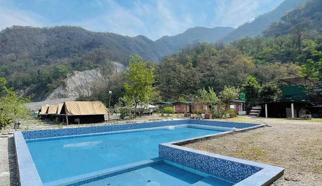 River Camp Cottages Rishikesh