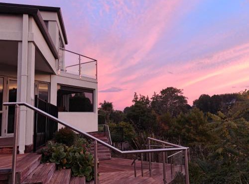 River Edge Retreat 4 Bedrooms