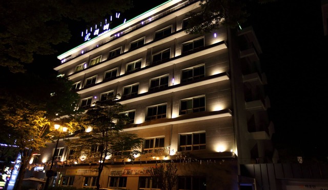 RIVER HOTEL NAMWON