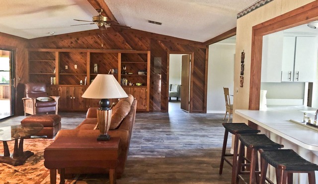 River House - Overlooking the Scenic Withlacoochee River - Sleeps 4.