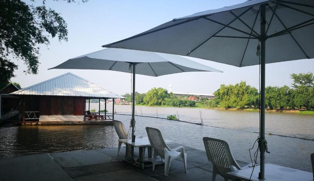 River Marina Resort